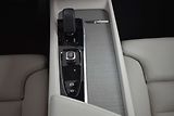 Volvo XC60 B5 184kW DARK PLUS*DPH*ČR 1.M* - náhled 23