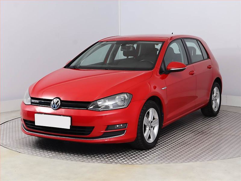 Volkswagen Golf (2016) 1.4 TGI CNG, Automat, Tempomat - fotka 2 z 17