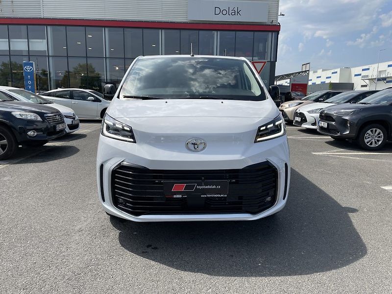 Toyota ProAce Verso 2.0D140k Family 8S odběr ihned - fotka 10 z 32