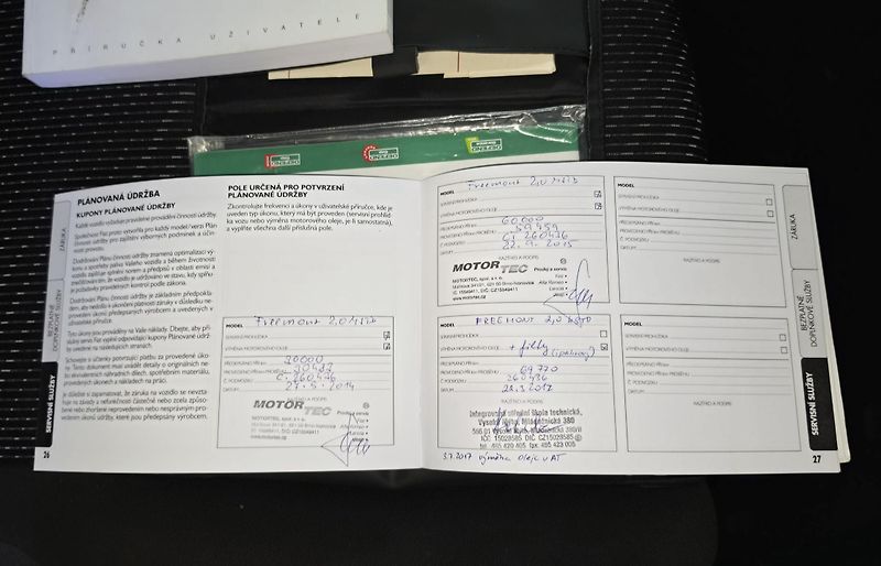 Fiat Freemont (2012) Pouze 92000 km,dobře udržovaný - fotka 22 z 25