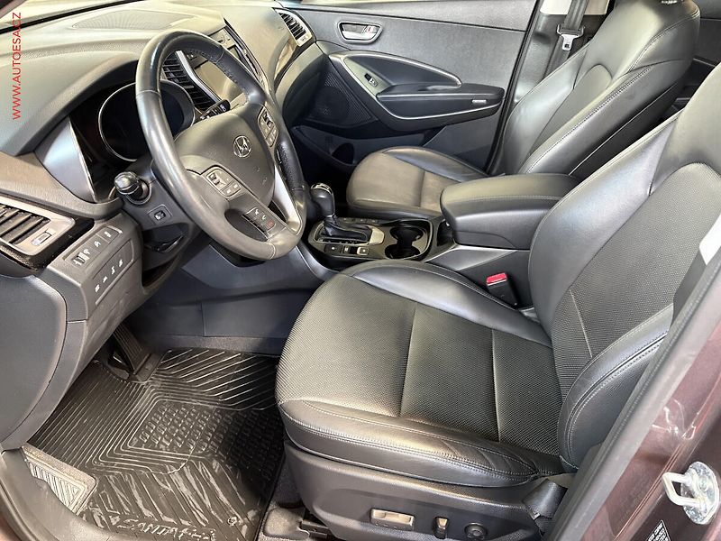 Hyundai Santa Fe (2015) 2.2CRDi 4x4, ČR, AT - fotka 9 z 20
