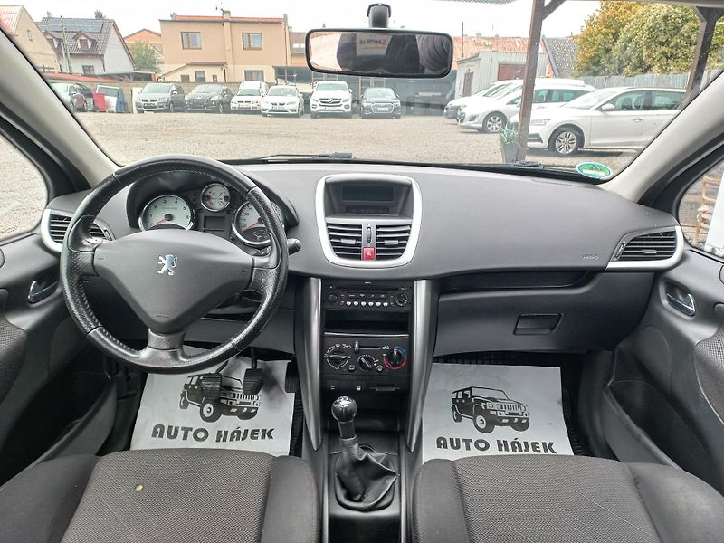 Peugeot 207 (2008) SW 1.4i 70kW Panorama - fotka 9 z 18