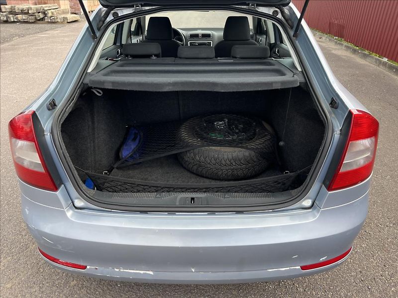 Škoda Octavia 1,6 MPi LPG PLATNOST 10/2033 - fotka 29 z 32