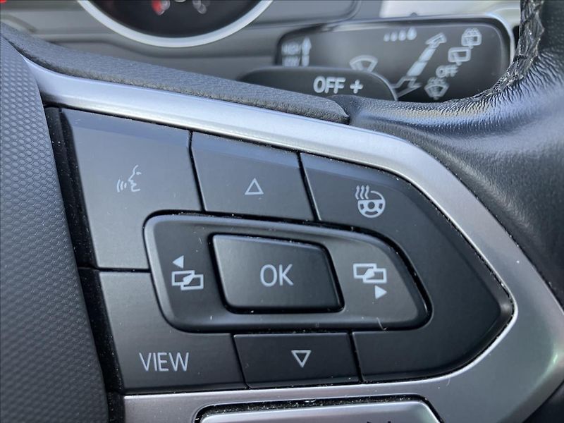 Volkswagen Passat 2,0 TAŽNÉ, KEYLESS, EL.KUFR - fotka 26 z 30