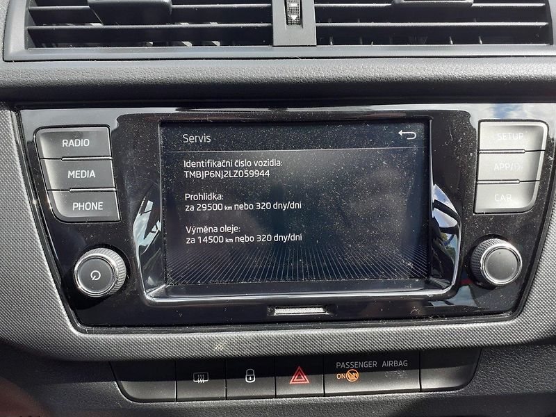 Škoda Fabia (2019) III Kombi 1.0 TSi Ambiente - fotka 10 z 32