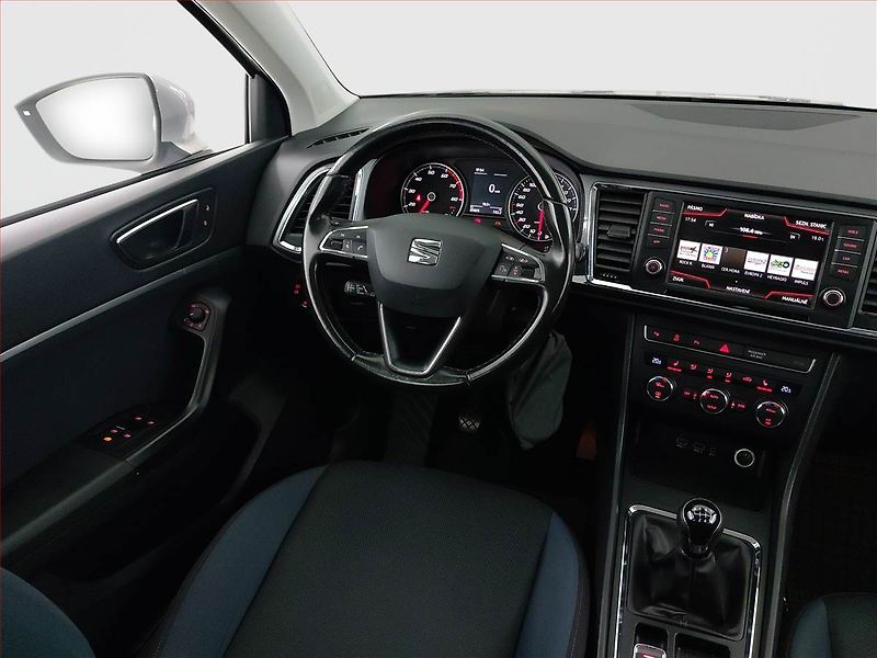 Seat Ateca (2017) Style 1.0 TSI, Serv.kniha - fotka 7 z 19
