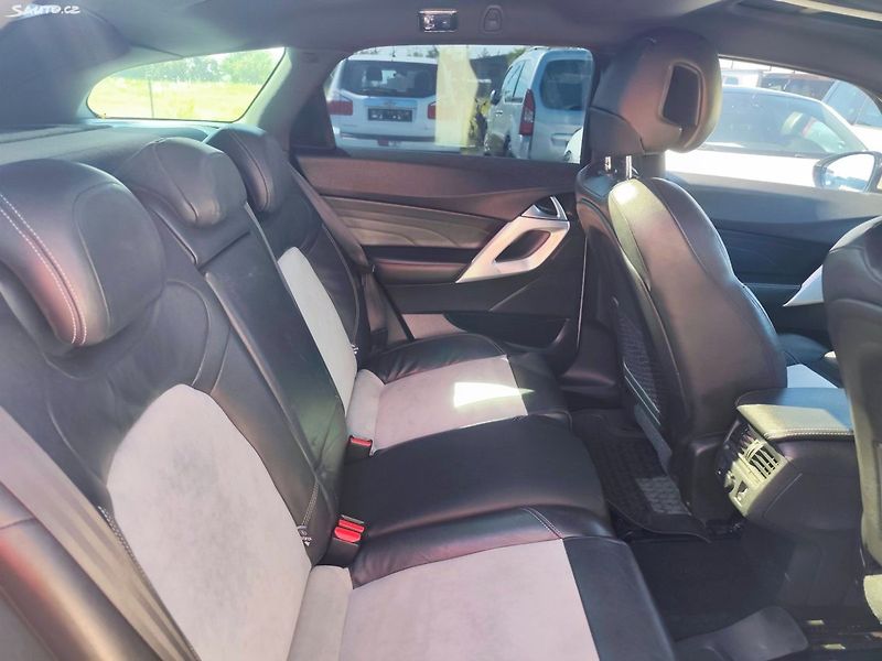 Citroën DS5 (2012) - fotka 18 z 34
