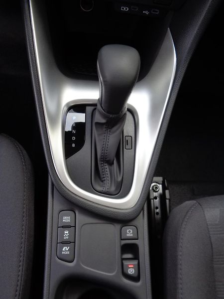 Mazda 2 Hybrid (2026) 1,5 AT Center-line, AKCE! - fotka 18 z 24
