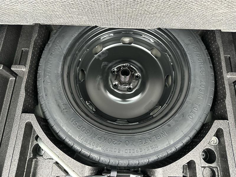 Volkswagen Tayron (2025) People 1,5 eTSI 110 kW mHEV - fotka 24 z 25
