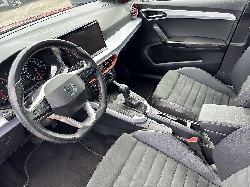 Seat Arona (2022) 1.5 TSI DSG FR - fotka 7 z 29