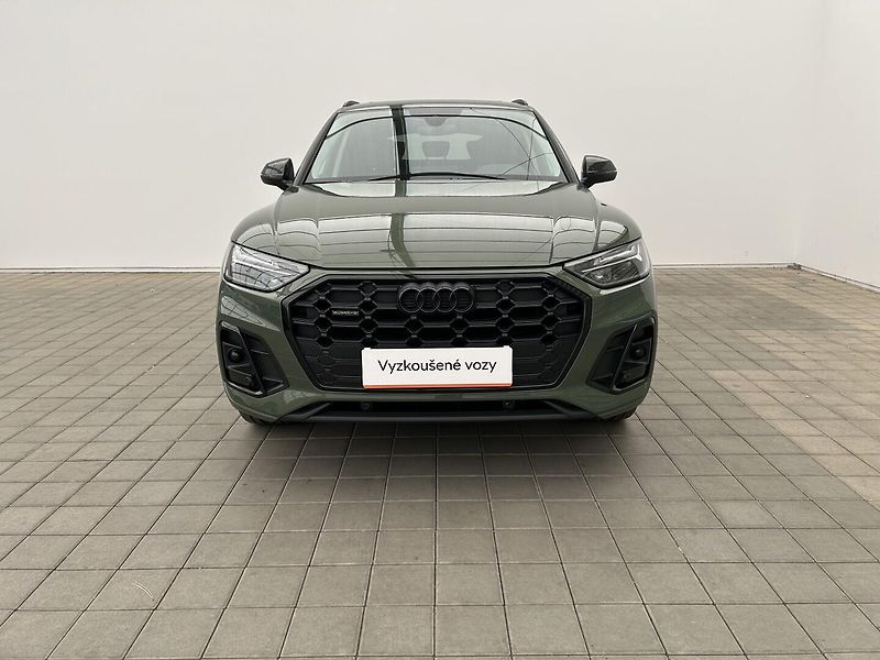 Audi Q5 2.0 TSI 4x4 - fotka 4 z 32