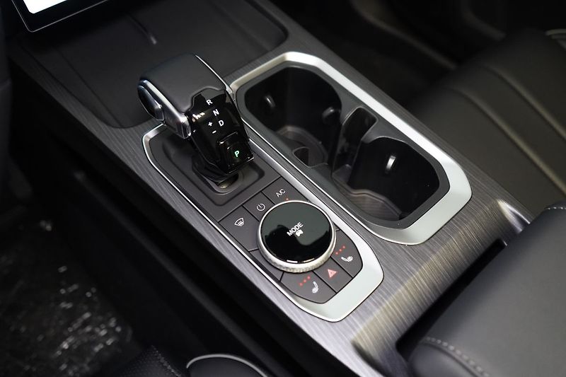 Jaecoo 7 1.6 T-GDI AWD DCT EXCLUSIVE - fotka 27 z 48