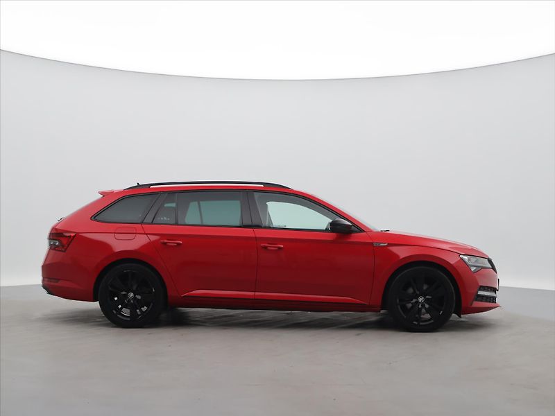 Škoda Superb 2.0 TDI 140kW SportLine DSG CZ - fotka 8 z 32