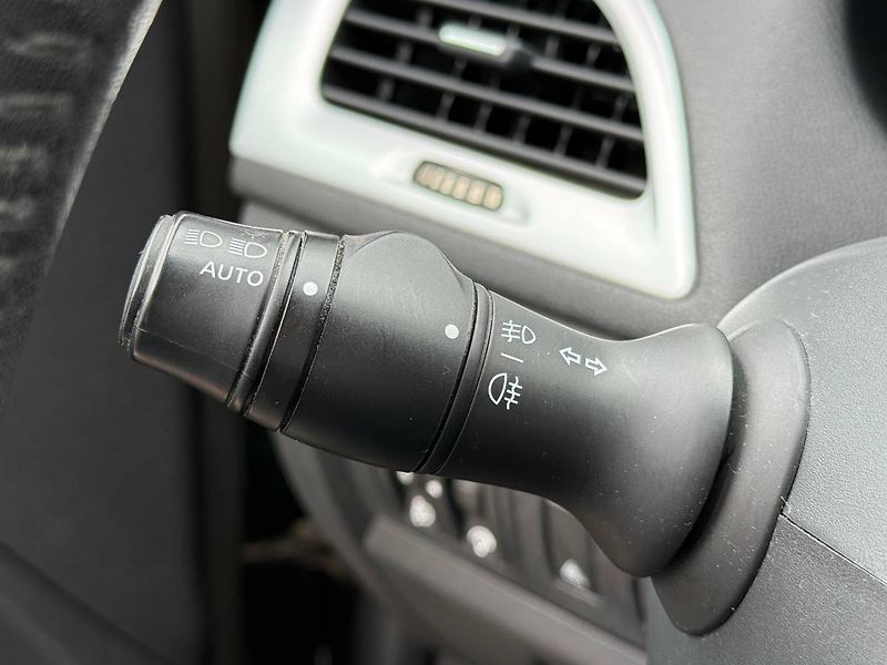 Renault Mégane (2013) 1.6 16V 81 kW Limited - fotka 15 z 20