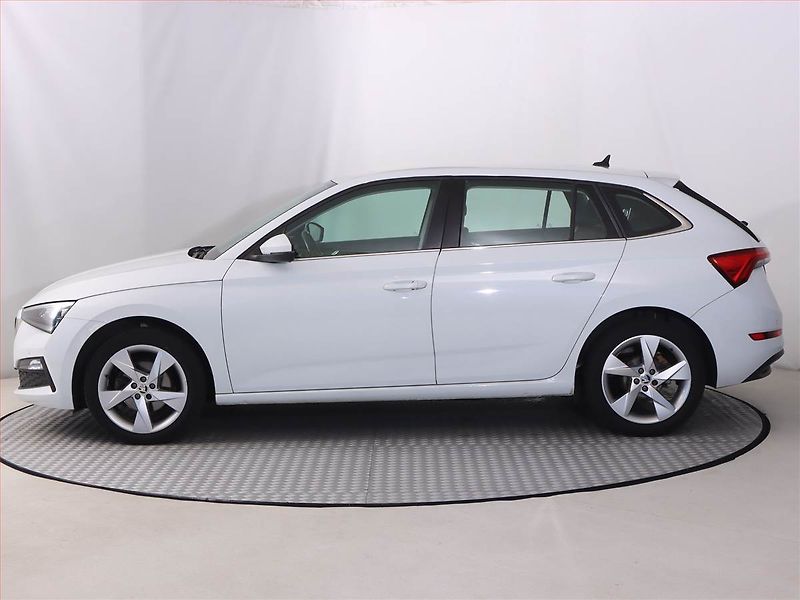 Škoda Scala (2020) 1.5 TSI, Serv.kniha, Tempomat - fotka 3 z 21