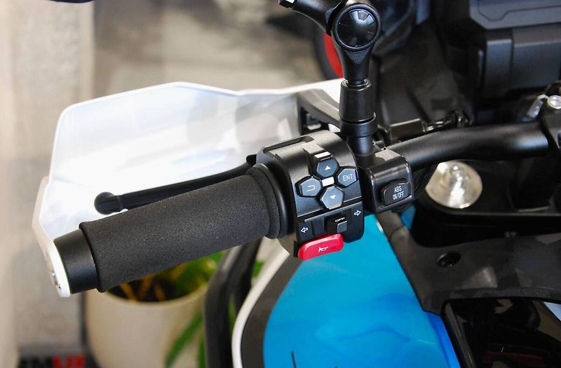 CFMOTO 450 MT-RX (2025) 450MT RX - krásný stav, záruka - fotka 11 z 20