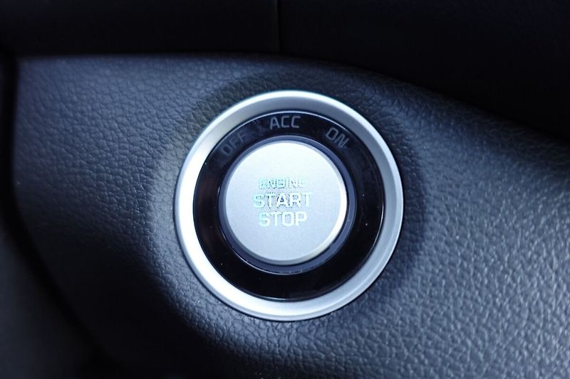 Hyundai Tucson 2,0CRDi A/T 4x4 N-Line - fotka 28 z 32