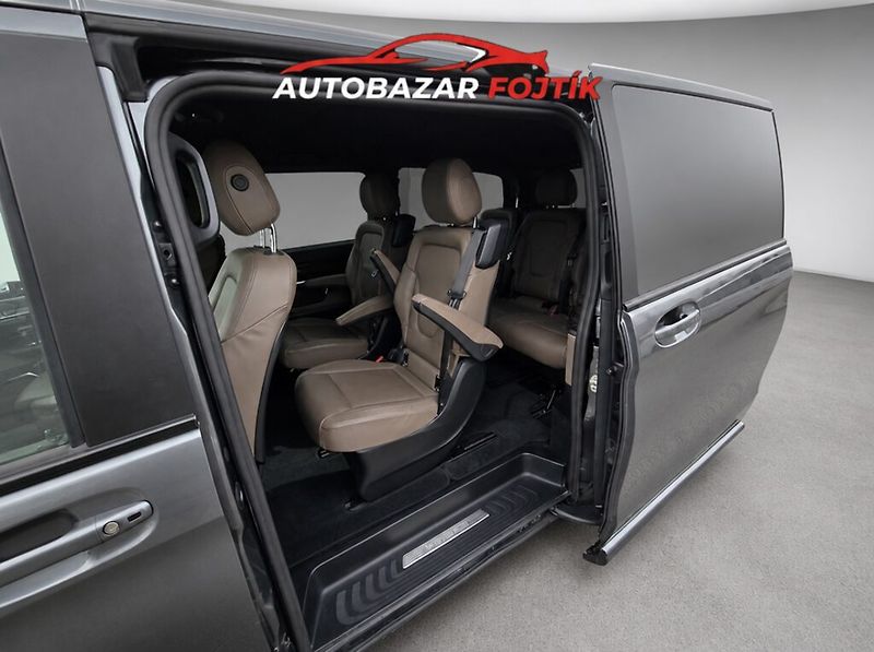 Mercedes-Benz Třídy V (2022) 300d AMG 4Matic AVANTGARDE - fotka 11 z 24