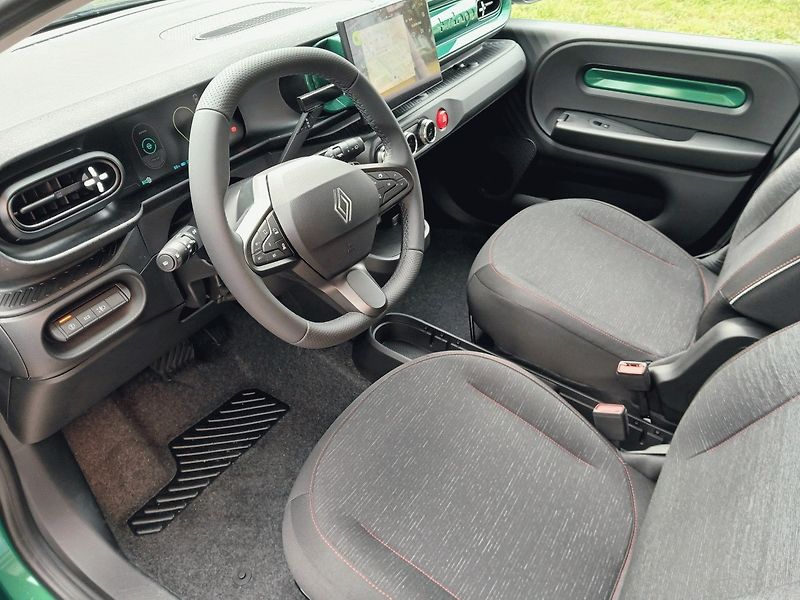 Renault Twingo (2026) techno 80 k urban range Pobočk - fotka 5 z 8