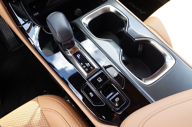 Lexus NX 350h NX350h Executive FWD - fotka 22 z 33