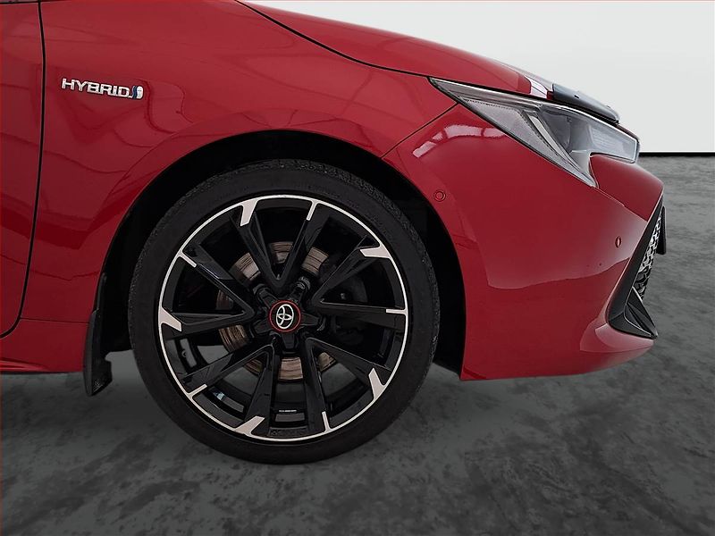 Toyota Corolla (2020) GR Sport 2.0 Hybrid - fotka 15 z 24