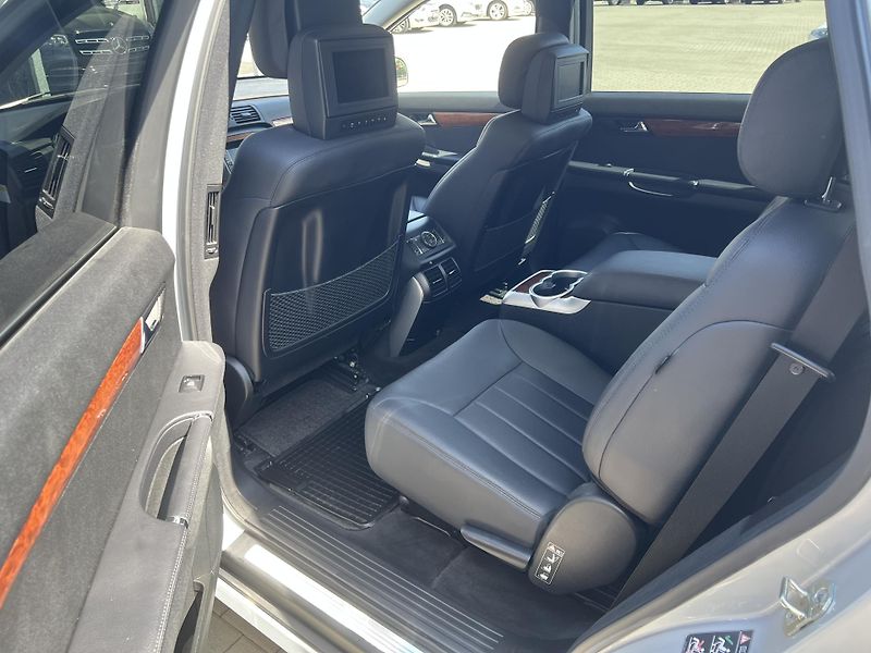 Mercedes-Benz Třídy R (2007) 320 CDi 165kW - fotka 24 z 43