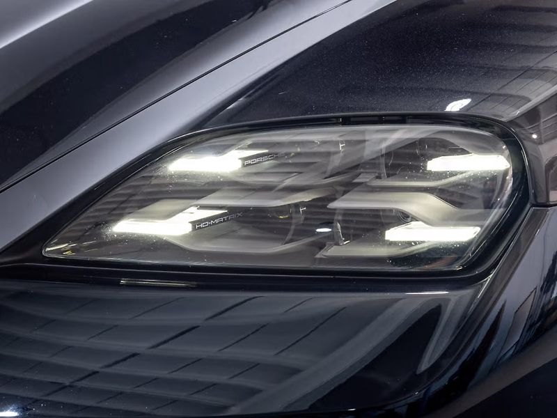 Porsche Taycan GTS Sport Turismo HuD 360 Inno - fotka 7 z 20