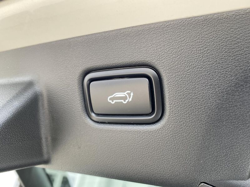 Kia EV6 239 kW / 84 kWh 4x4 GT-Line - fotka 30 z 30