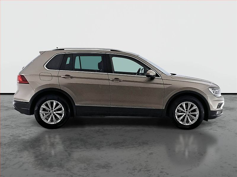Volkswagen Tiguan (2018) 2.0 TDI - fotka 6 z 19