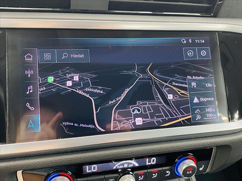 Audi Q3 2,0 40 TFSI  Quattro - fotka 16 z 26