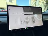Tesla Model 3 Long Range AWD REZERVACE - náhled 18
