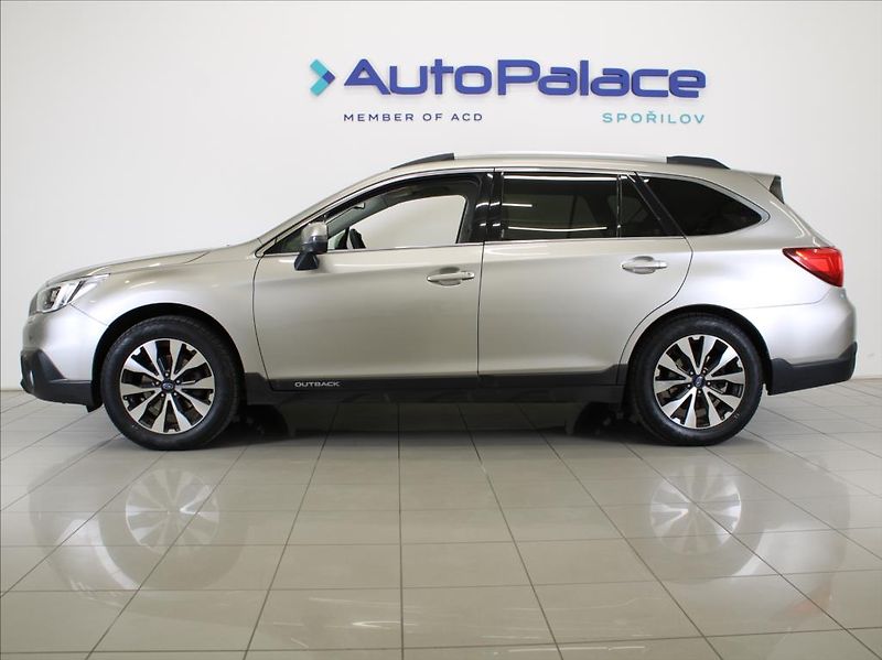 Subaru Outback 2,5 i 129kW 4WD Exclusice ČR - fotka 5 z 28