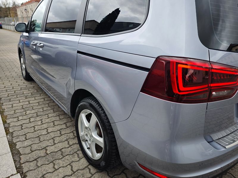 Seat Alhambra (2017) 2.0 TDi Reference DSG Tempomat - fotka 37 z 41