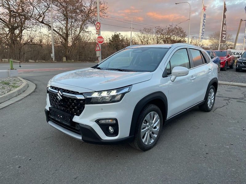 Suzuki S-Cross Premium - fotka 3 z 10