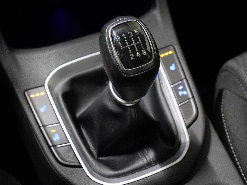 Hyundai i30 - fotka 22 z 26