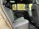 Land Rover Defender (2026) 110 D200 S - náhled 29