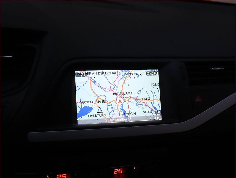 Citroën C5 (2014) 1.6 HDi, Serv.kniha, Navi - fotka 13 z 19