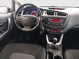 Kia Ceed (2012) 1.6 GDI, Navi, Xenony - náhled 17