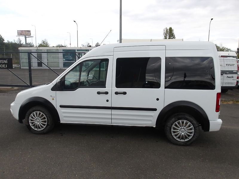 Ford Transit Connect 1,8TDCi L1H2 ČR NAJ.179000km ! - fotka 7 z 33