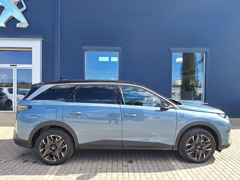 Peugeot 5008 (2026) GT Hybrid 145 e-DCS6 - fotka 6 z 20