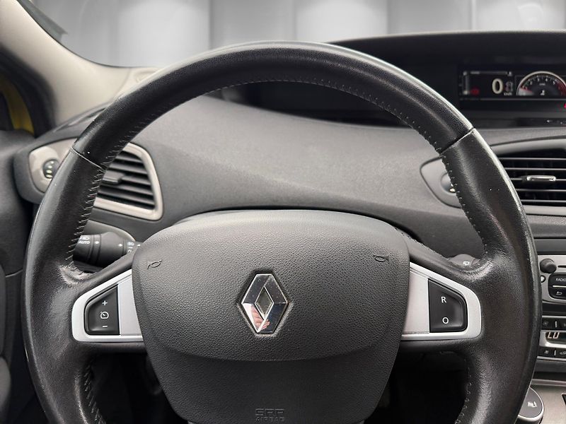 Renault Scénic (2016) 1,2 TCe 85 kW Xmod 1.maj - fotka 16 z 24