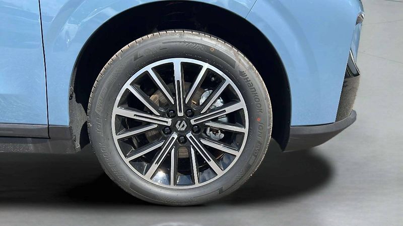 Leapmotor B10 Design hybrid EV 18,8kWh bater - fotka 32 z 36