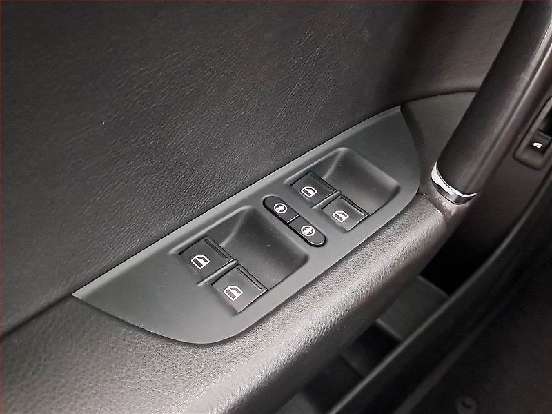 Volkswagen Touareg (2016) 3.0 TDI - fotka 20 z 22