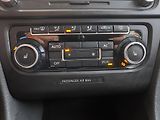 Volkswagen Golf (2009) 2.0TDi 103kW Highline ČR - náhled 17