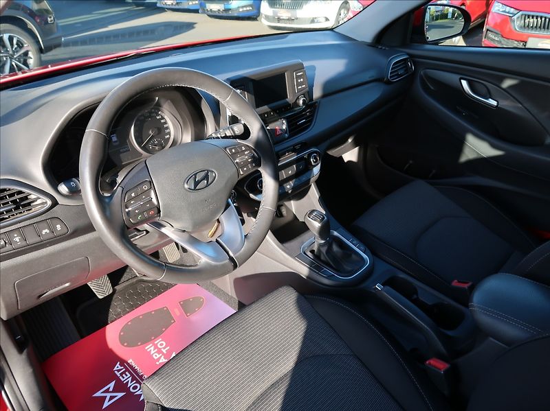 Hyundai i30 1,0 T-GDi,88kW,NovéČR,Serv.kn. - fotka 9 z 28