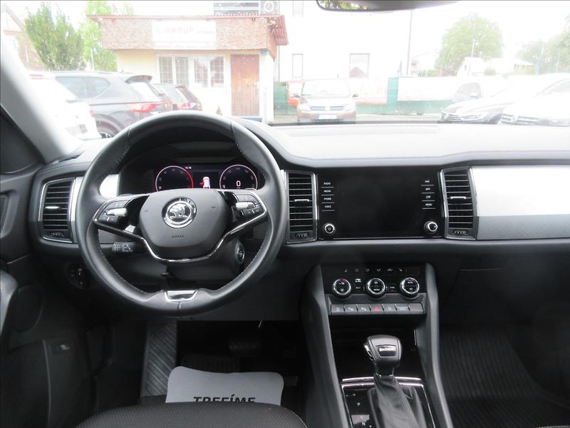Škoda Kodiaq 2,0 TDI DSG Edice Drive 125 - fotka 9 z 21