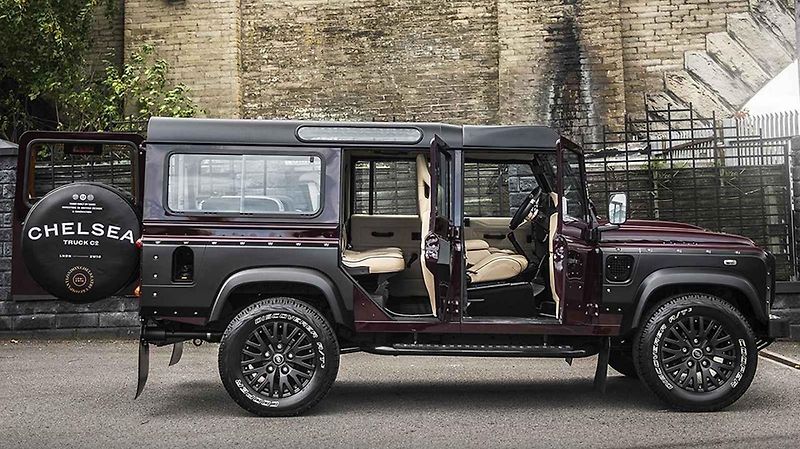 Land Rover Defender 2.2 TDCI XS 110 Station Wagon Chelsea Wide Track
