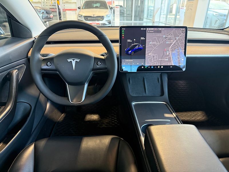 Tesla Model 3 LR, Tažné, Tepelné čerpadlo, 1 - fotka 14 z 20