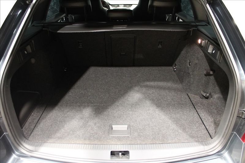 Škoda Octavia 2,0 TSI 169KW RS DSG TOP - fotka 6 z 42