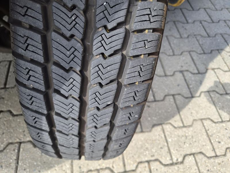 Volkswagen Crafter 2,0 TDI 30 - fotka 9 z 13
